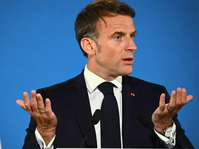 Президент Франції припустив, що Крим залишиться за росією