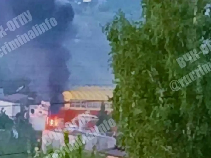 Удар безпілотників по оборонному заводу в Орловській області рф