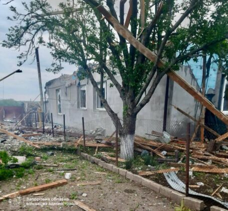Внаслідок атаки по Запоріжжю поранено щонайменше чотирьох людей