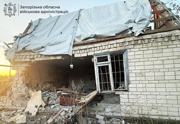 Внаслідок атаки по Запоріжжю поранено щонайменше чотирьох людей