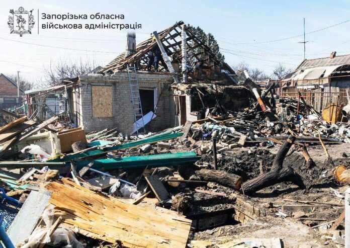 Росія атакувала Верхню Терсу на Запоріжжі КАБами: двоє загиблих