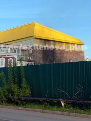 Удар безпілотників по оборонному заводу в Орловській області рф