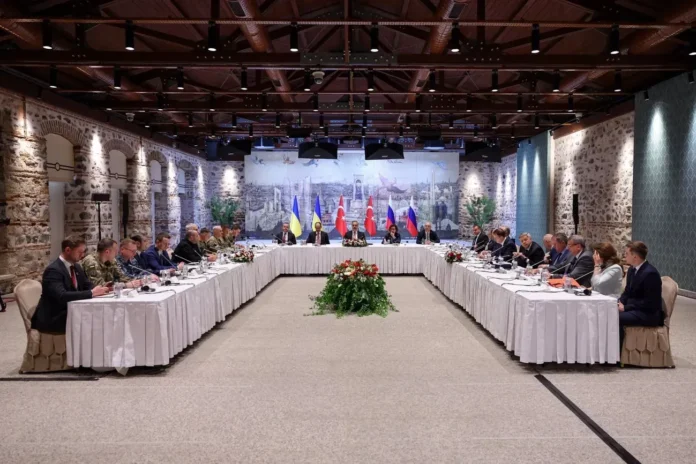 росія не бачить Ватикан як серйозну арену для мирних переговорів - Reuters