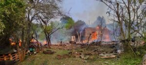 Атака на Чернігівщині: масштабна пожежа на підприємстві після удару рф
