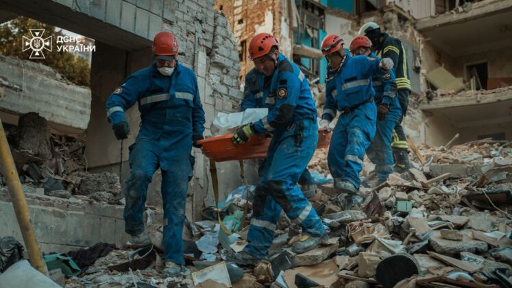 У Києві після ракетного удару виявили ще загиблих – вже 26 жертв