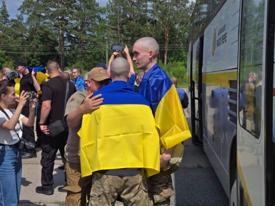 Обмін полоненими з росією: Україна повертає захисників