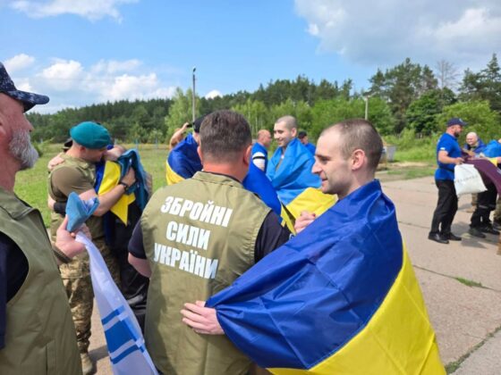 Обмін полоненими з росією: Україна повертає захисників