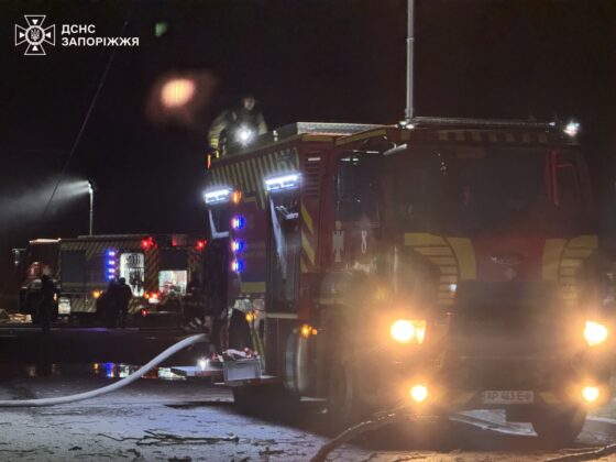 Вибиті вікна, знищені авто: Запоріжжя після атаки БпЛА
