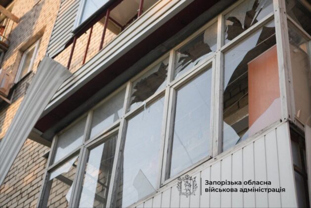 Вибиті вікна, знищені авто: Запоріжжя після атаки БпЛА