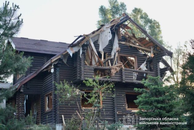 Вибухи у Запорізькій області: ворожа атака пошкодила десятки будинків