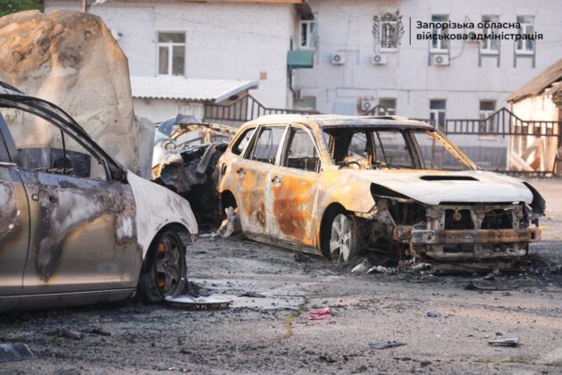 росія атакувала Запоріжжя: пожежі, поранено поліцейських