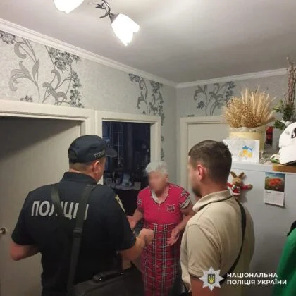 Обшуки у справі Гусакова: перевіряють банківські картки та криптовалюту