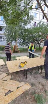 Ранковий удар по Чугуєву: сотні квартир пошкоджені, є поранені