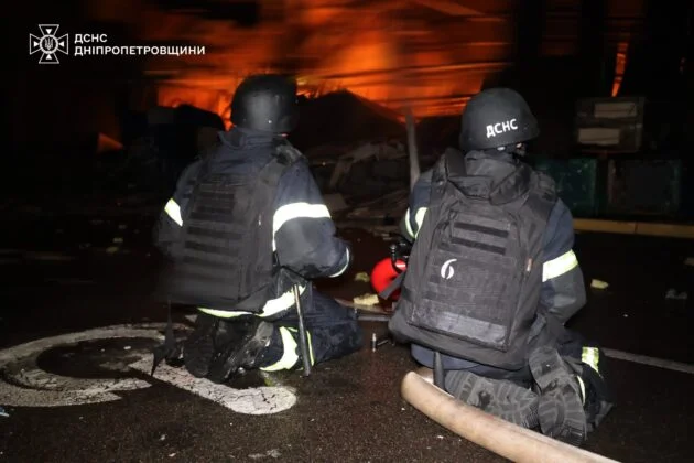 Удар по Дніпру: загинули троє, багато руйнувань