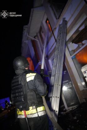 Вогонь і руїни в центрі Одеси: дрони рф атакували історичну частину міста