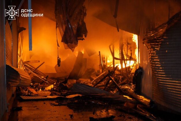 Вогонь і руїни в центрі Одеси: дрони рф атакували історичну частину міста