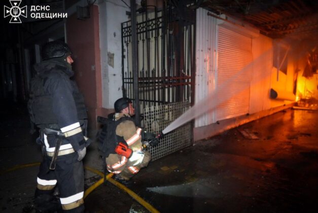 Вогонь і руїни в центрі Одеси: дрони рф атакували історичну частину міста