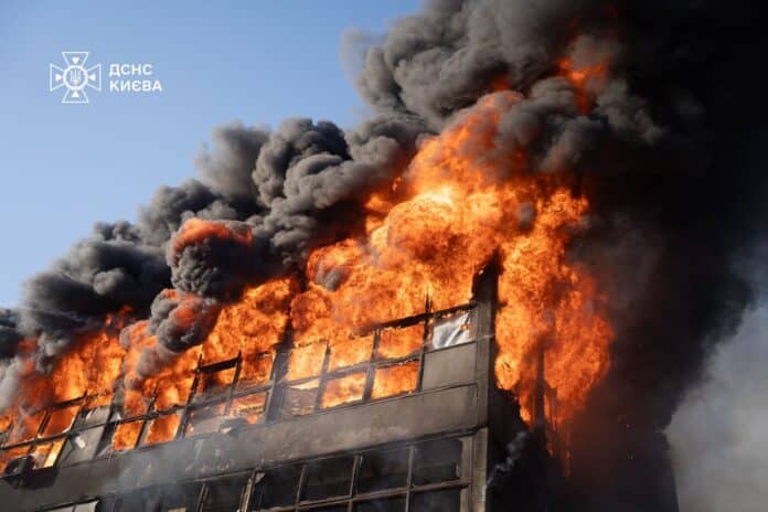 У Києві після нічної атаки рф кількість постраждалих зросла