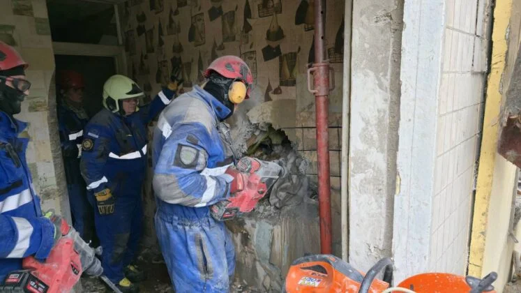 Київ після удару: наслідки атаки, багато загиблих та поранених