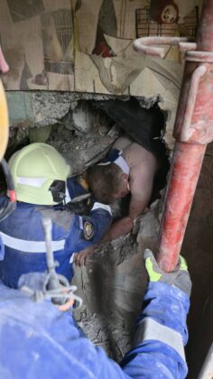 Київ після удару: наслідки атаки, багато загиблих та поранених