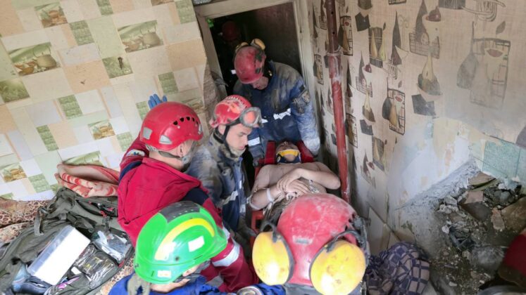 Київ після удару: наслідки атаки, багато загиблих та поранених