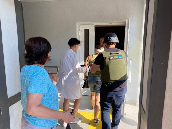Удар по Нікополю: зруйновані будівлі, є жертви серед мирного населення