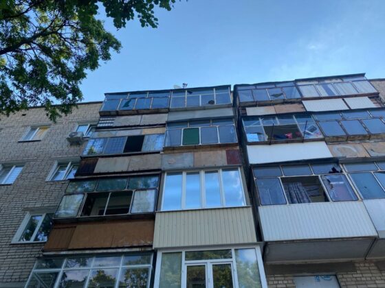 Удар по Нікополю: зруйновані будівлі, є жертви серед мирного населення