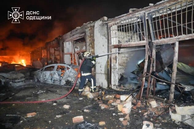 Дрони рф атакували Одесу: є загиблий, масові руйнування