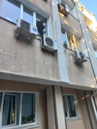 Масований удар по Одесі: пожежа у багатоповерхівці, є жертви