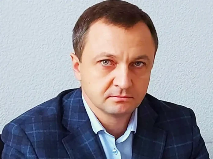 Уряд звільнив Тараса Кременя з посади мовного омбудсмена