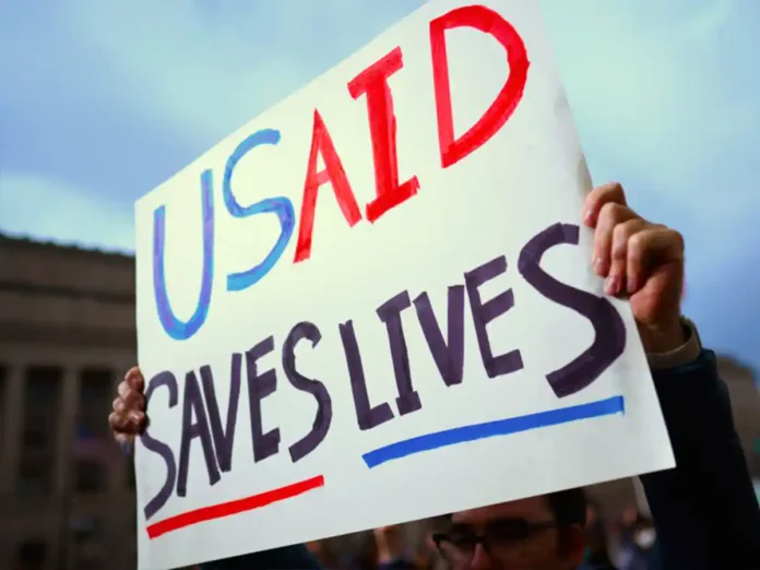 Рішення Трампа щодо USAID загрожує мільйонам життів