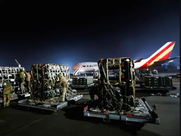 ОП: постачання зброї триває, Міноборони чекає відповіді від США