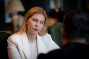 Стефанішина стала уповноваженою президента з питань США