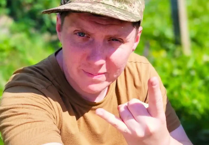 Барабанник гурту «Жадан і Собаки» приєднався ЗСУ