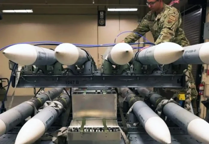 Для України та союзників США замовили багато ракет AMRAAM
