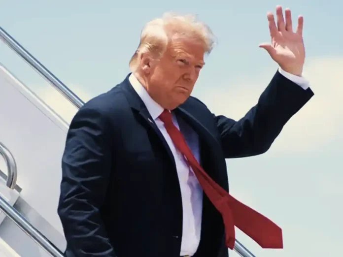 Трамп вилетів на Аляску для зустрічі з путіним