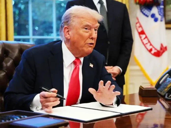 Трамп: тристоронні переговори із Зеленським та путіним «відбудуться»