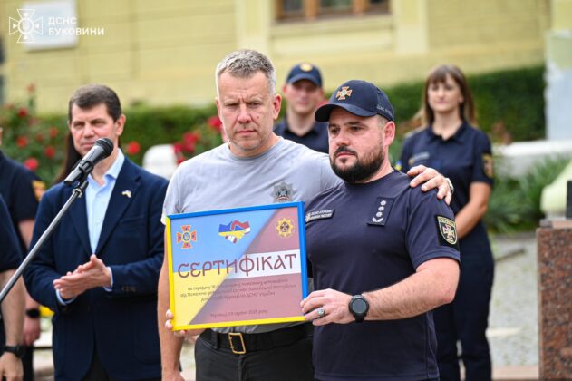 Латвія передала Україні 16 пожежних автомобілів для ДСНС