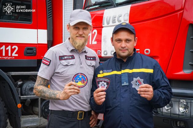 Латвія передала Україні 16 пожежних автомобілів для ДСНС