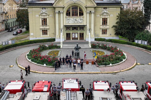 Латвія передала Україні 16 пожежних автомобілів для ДСНС