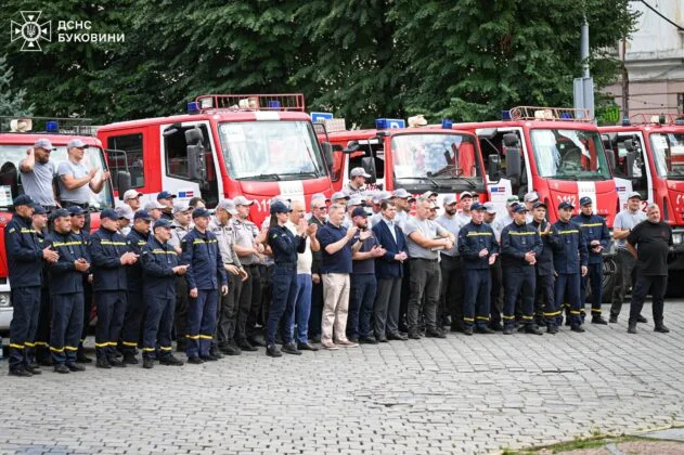 Латвія передала Україні 16 пожежних автомобілів для ДСНС