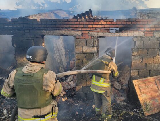 Ворог атакував Дніпро та Нікопольський район: є загиблі та поранені