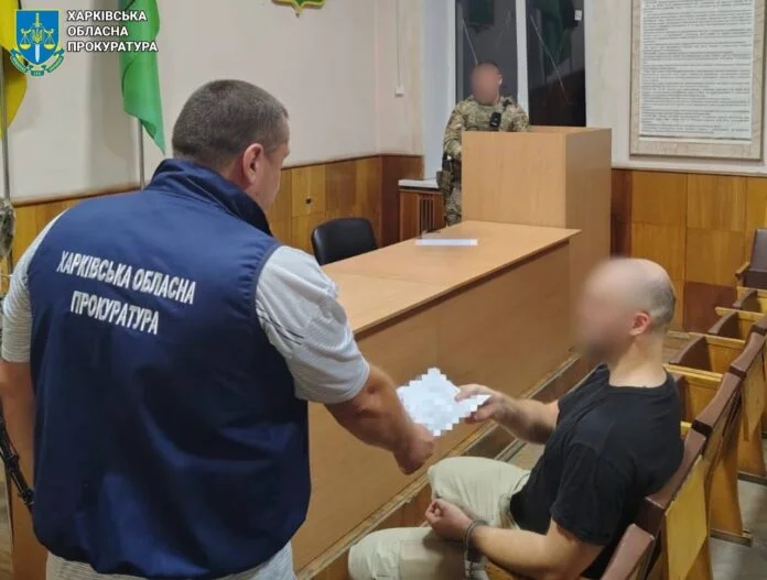 У Харкові чоловік ножем протидіяв працівникам ТЦК та поліціянтам