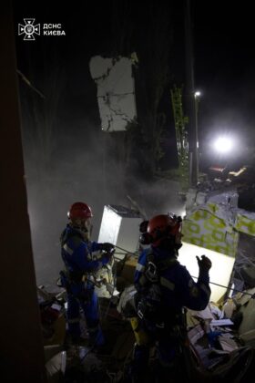 У Києві після ракетного удару знайшли ще тіла: загиблих вже 31