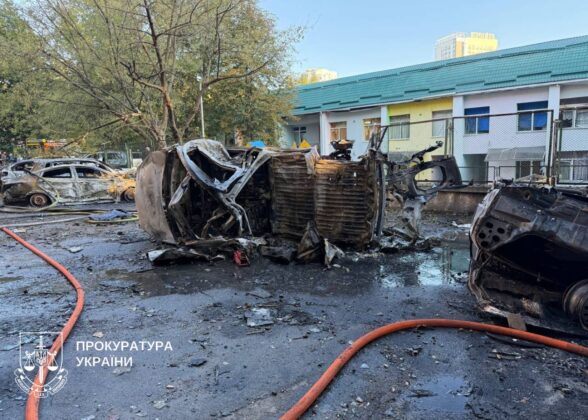 Наслідки російського удару по Києву: багато загиблих, в тому числі й дітей