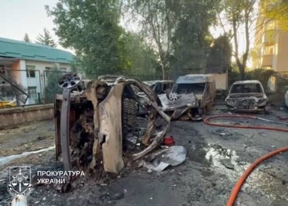 Наслідки російського удару по Києву: багато загиблих, в тому числі й дітей