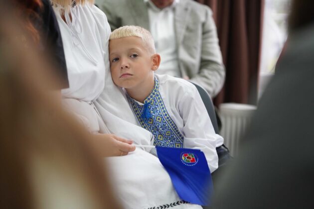 Глава Луганської ОВА зустрівся у Полтаві з родинами полеглих воїнів Луганщини