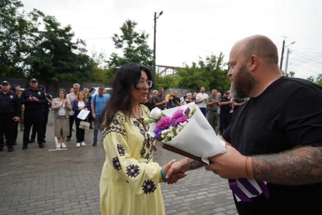 Прапор України для Луганщини: символ віри, незламності та шани полеглим