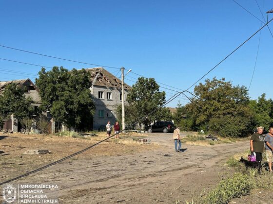 Удар по Миколаєву: вогонь, руйнування та поранені цивільні