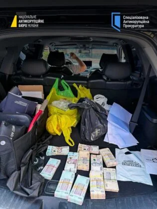 Нардепа Кузнєцова та Сергія Гайдая затримано за масштабну корупцію